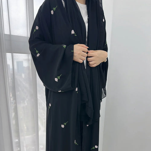 2024 Flower Embroidery Muslim Modest Cardigan for Women Eid Dubai Kimono Aabaya Dress Luxury Islam Saudi Turkey Plain Clothing