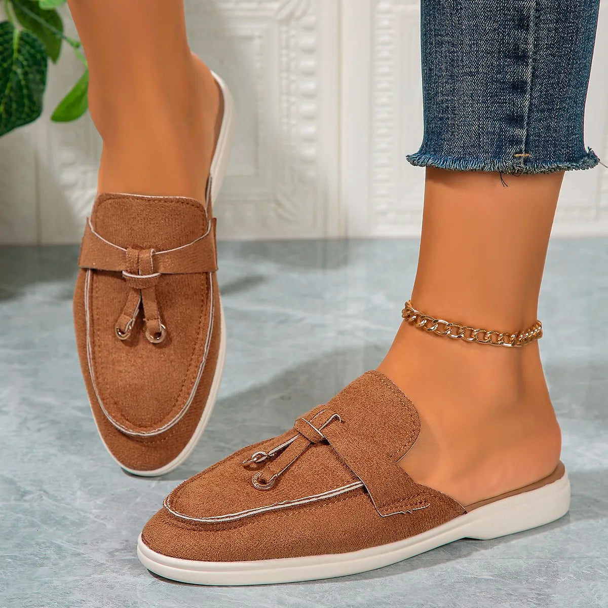 New Casual Flat Bottom Mules Lock Tassel Loafers Fashion Women Single Shoes Brand Metal Buckle Slipper Comfortable Slip on Shoes