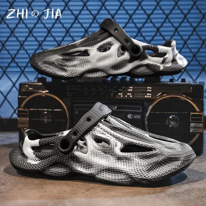 Fashion Men Slipper Outdoor Sports Shoes Street Sandals Garden Footwear Comfortable Light Weight EVA Slippers Popular Hole Shoes