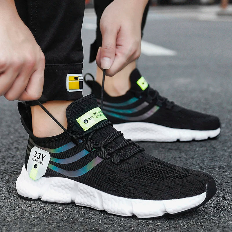 Men's and Women's Shoes Summer Fashion Running Shoes Breathable and Comfortable Walking and Mountaineering