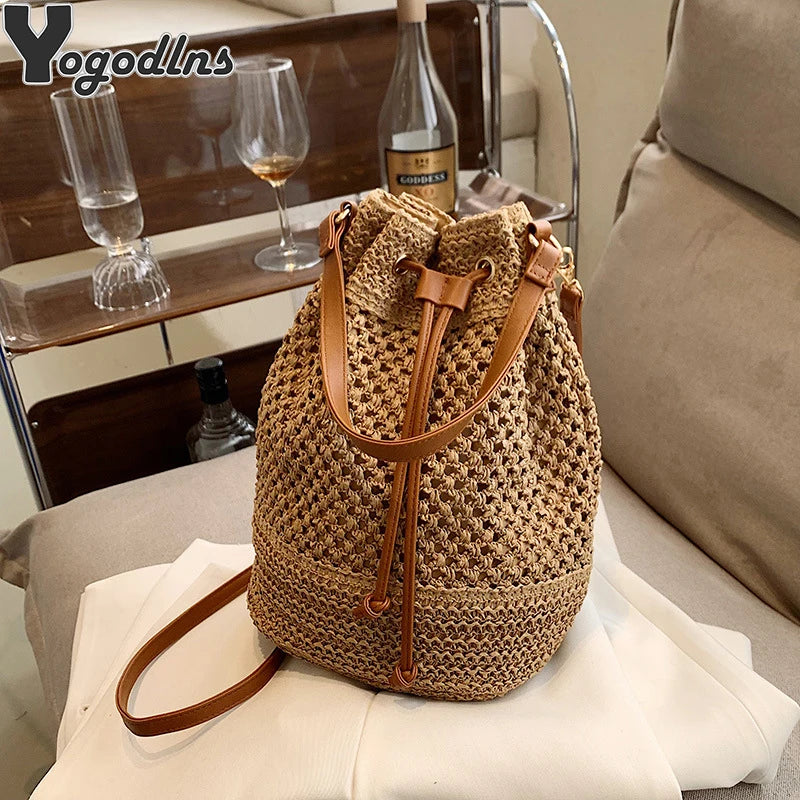 Woven Straw Bag Ladies Bucket Crossbody Bag Summer Beach Bag Retro Travel Shoulder Bags Small Travel Purse and Handbag For Women