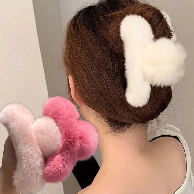 New Faux Fur Big Crab Hair Clips Rabbit Large Hairpins Head Temperament Clips New Cute Plush Hair Scratching Ponytail Hair Claws