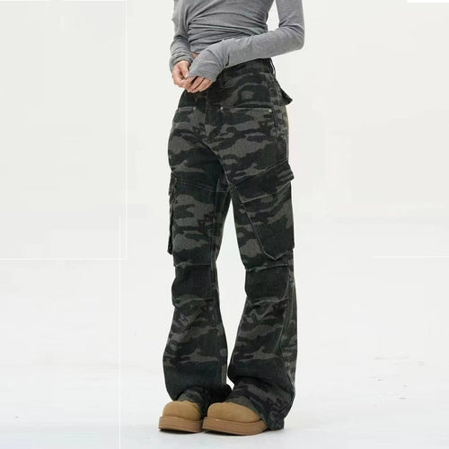 Three-dimensional Large Pocket Design Camouflage Pants